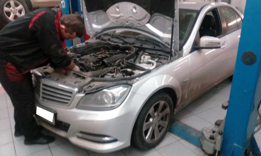 Ремонт генератора, замена термостата на MERCEDES‐BENZ C‐класса