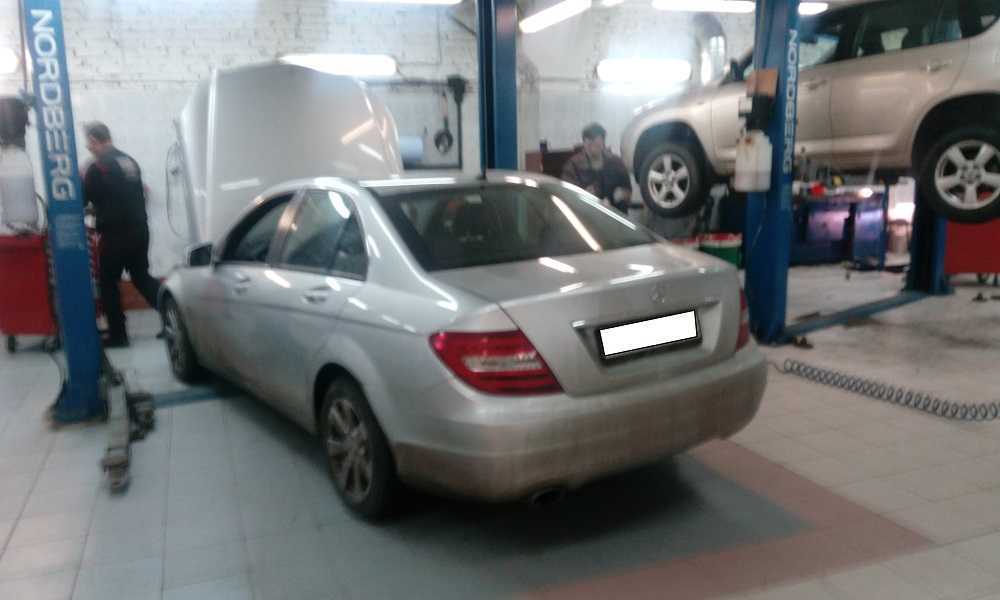Ремонт генератора, замена термостата на MERCEDES‐BENZ C‐класса - фото 2