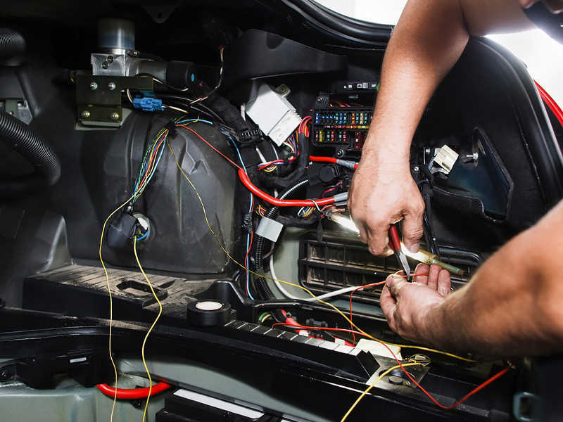 Замена троса ручного тормоза KIA Ceed