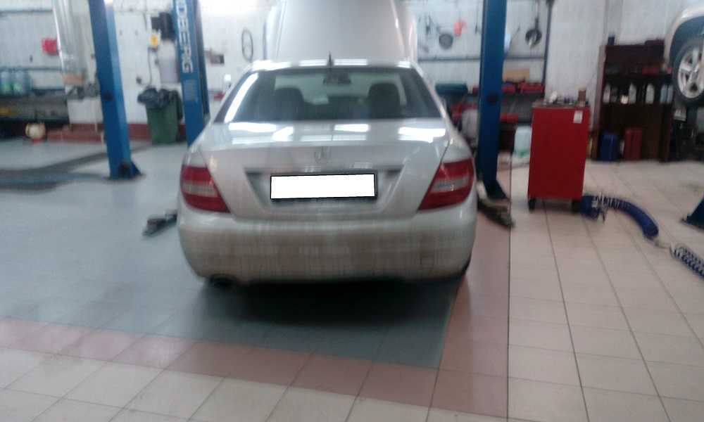 Ремонт генератора, замена термостата на MERCEDES‐BENZ C‐класса - фото 3